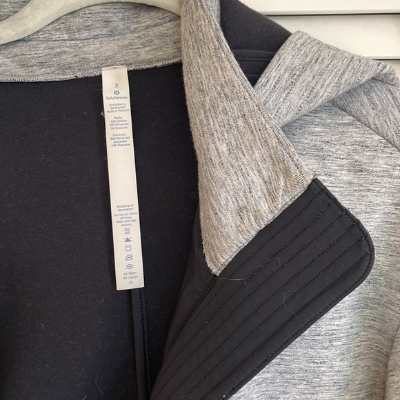 Lululemon gray softshell jacket - Picture 3 of 8